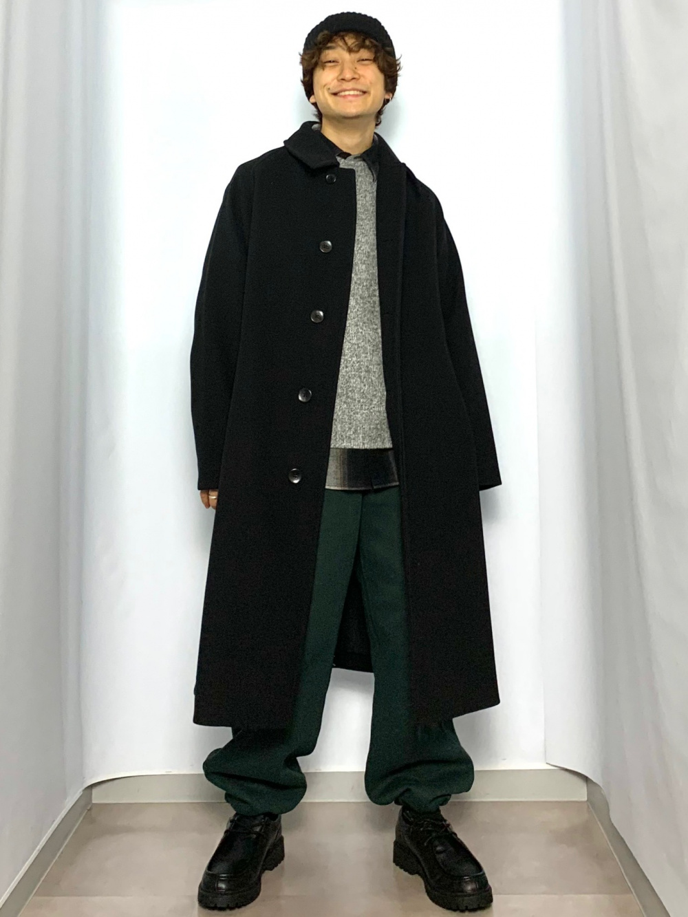 グラフィックT by rokh +X、フルジップニットジャケット by rokh」の