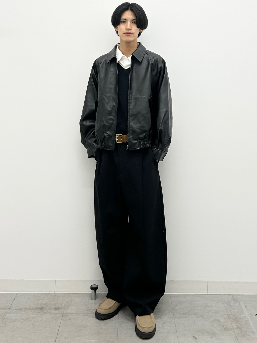 グラフィックT by rokh +X、フルジップニットジャケット by rokh」の