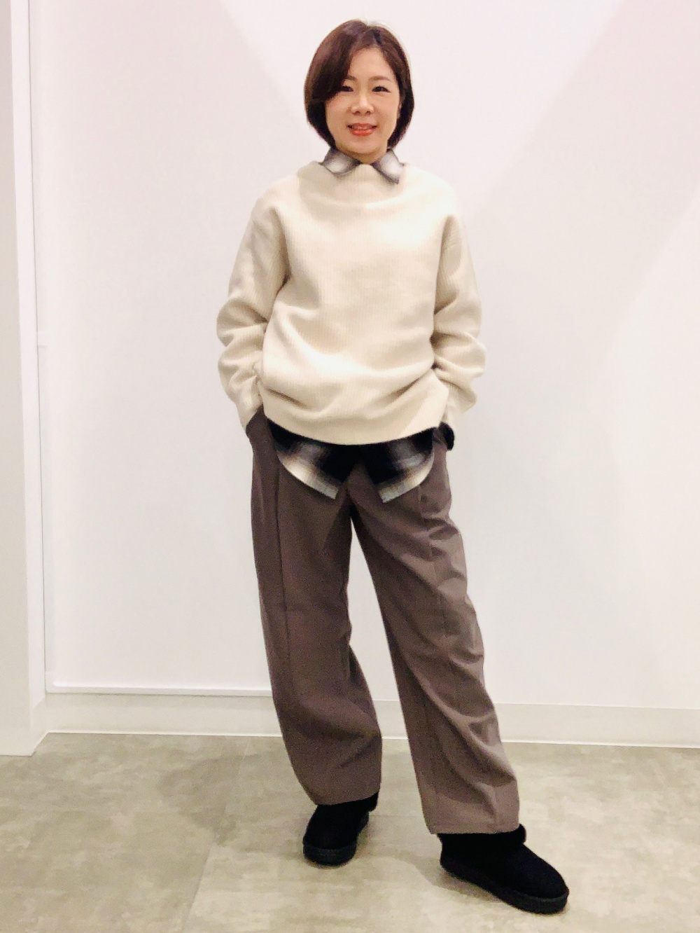 Kouページ Faux Mouton Slippers、Brushed Wide Tapered Pants/Q」| GU的穿搭理念