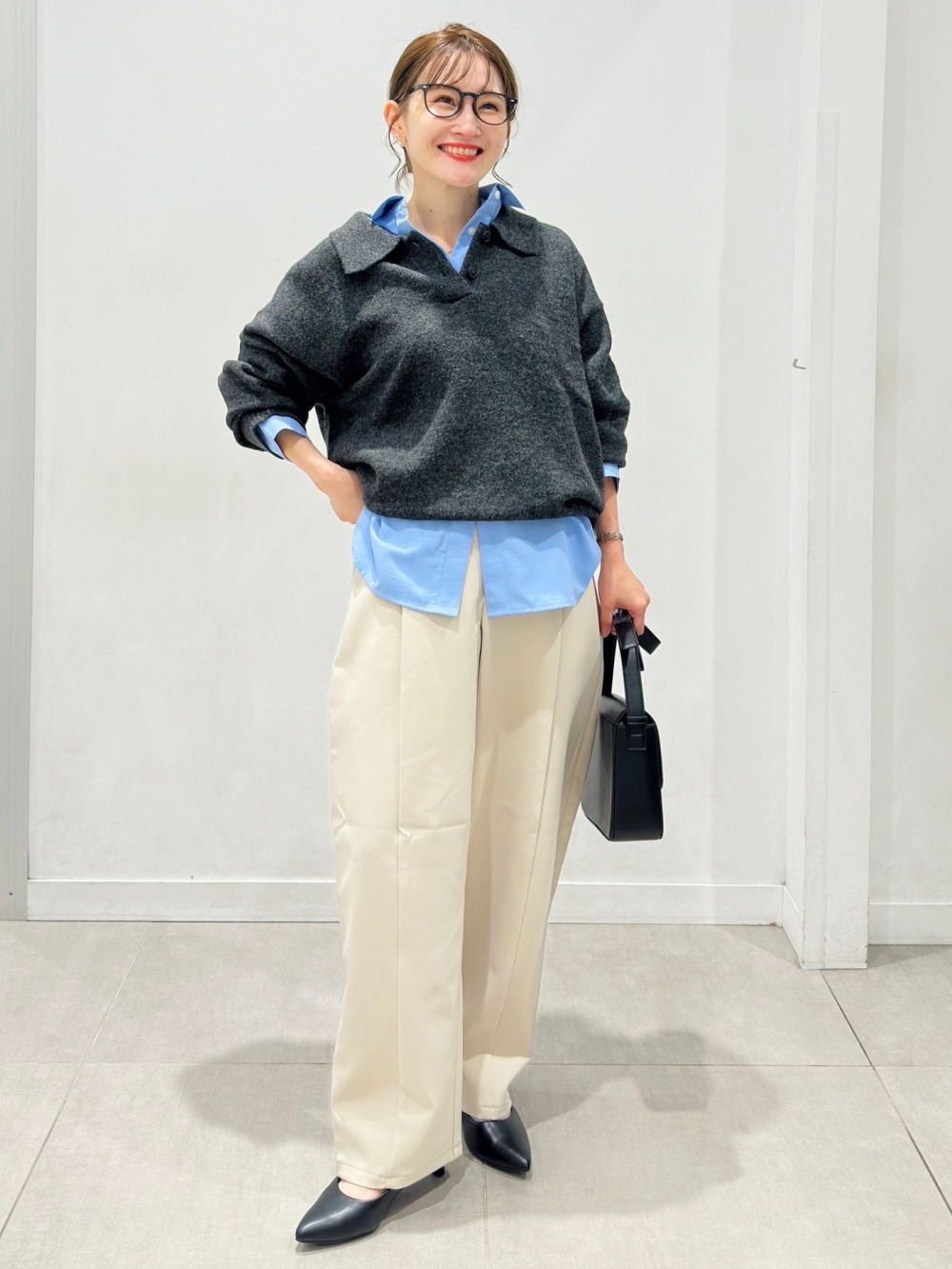 Brushed Wide Tapered Pants/Q、Shiny Crew Neck Cardigan/Z」| GU的穿