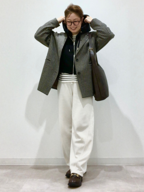 Relaxed Wide Flared Jeans/NTQ、Ribbed Knitted Striped Button