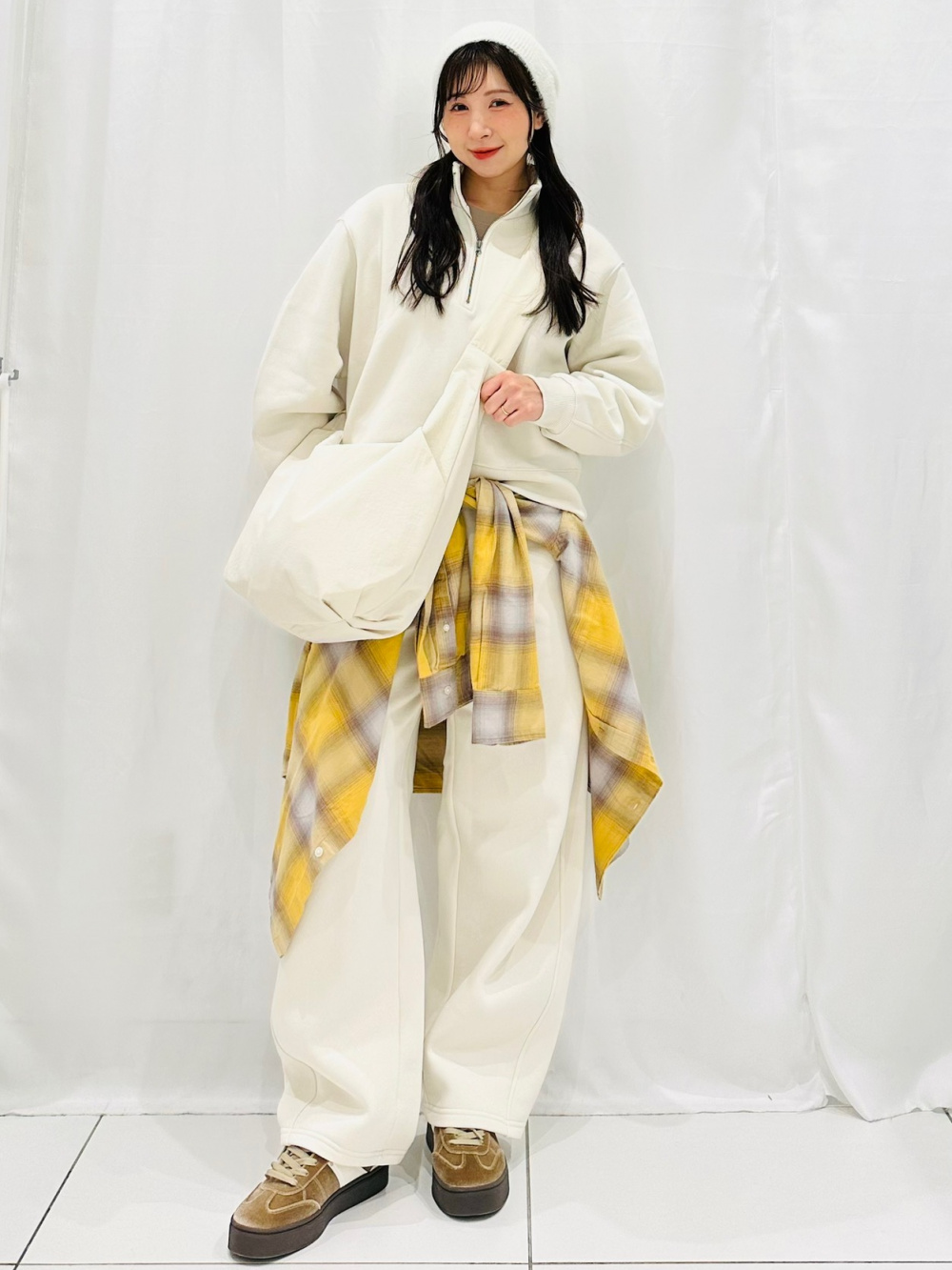 Ribbed Beanie、Soft Cotton Crew Neck T-Shirt/L」| GU的穿搭理念