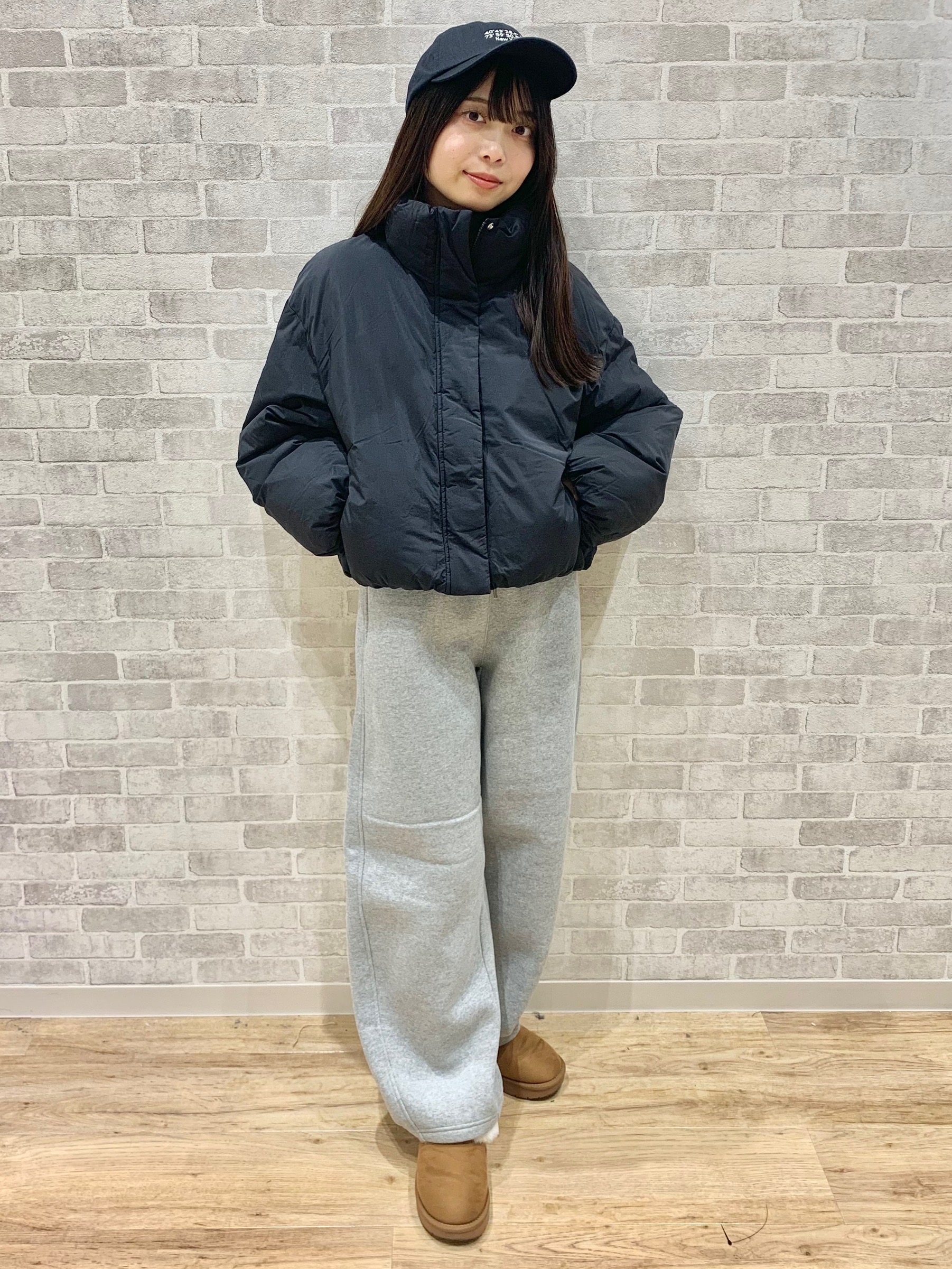 syuページ UV Protection Twill Logo Cap、Heavy Weight Sweat Barrel Leg Pants