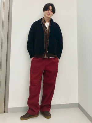 GU公式 | コーデュロイジップアップシャツジャケット