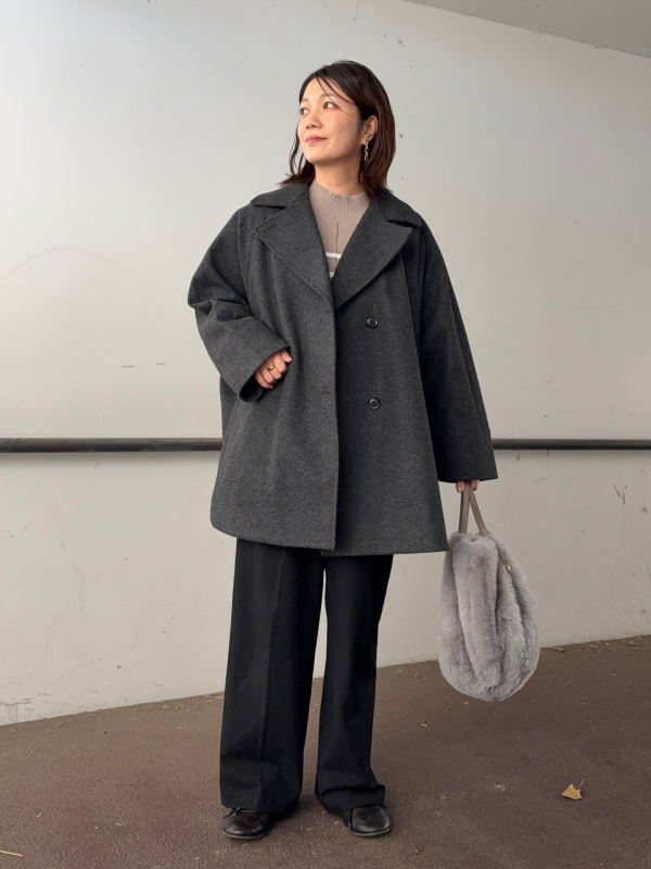 コージーメルトンケープコートZ+E（レディース）の着用コーディネート