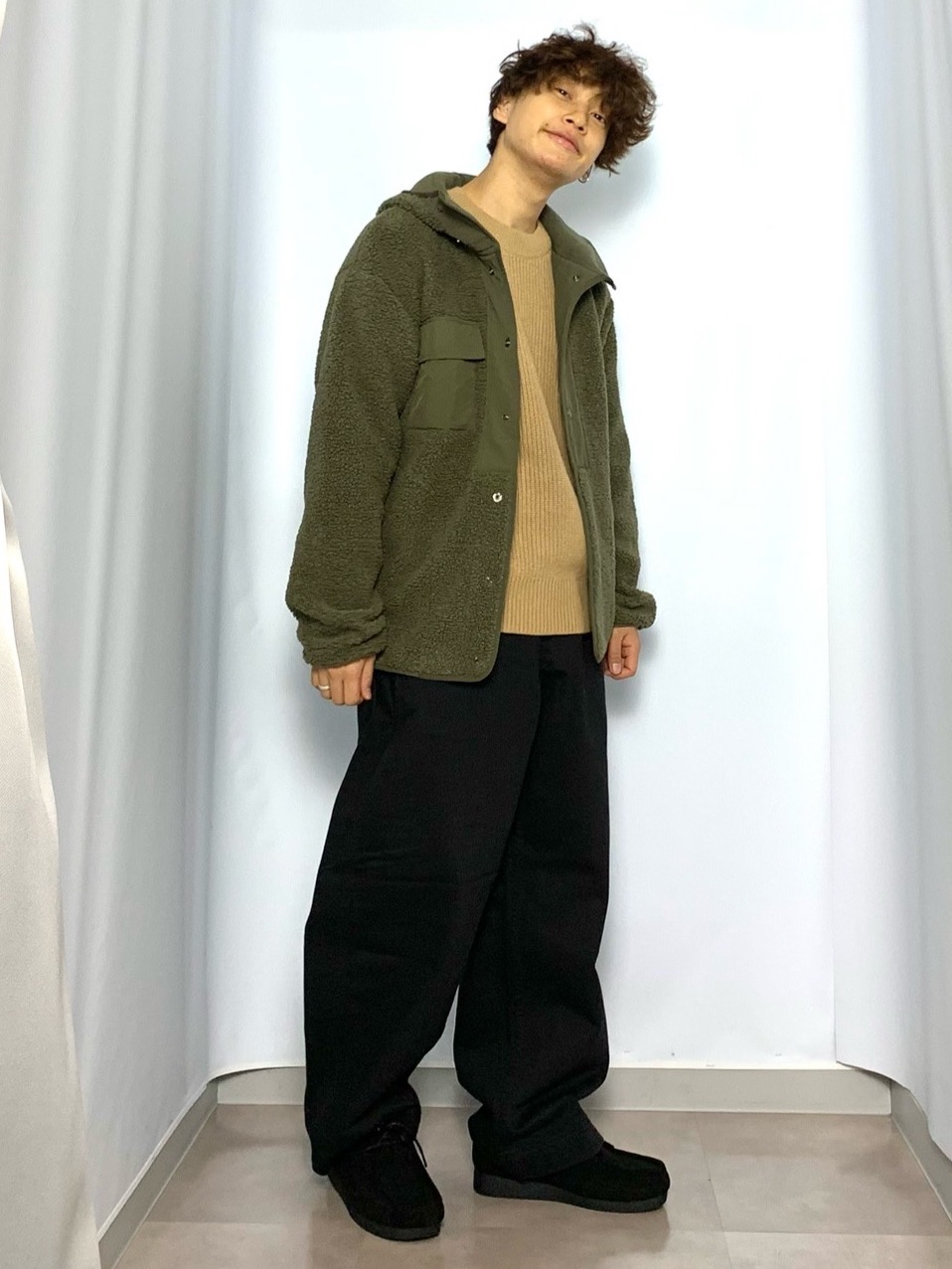 アゼクルーネックセーター、ボアフリーススナップパーカ ENGINEERED
