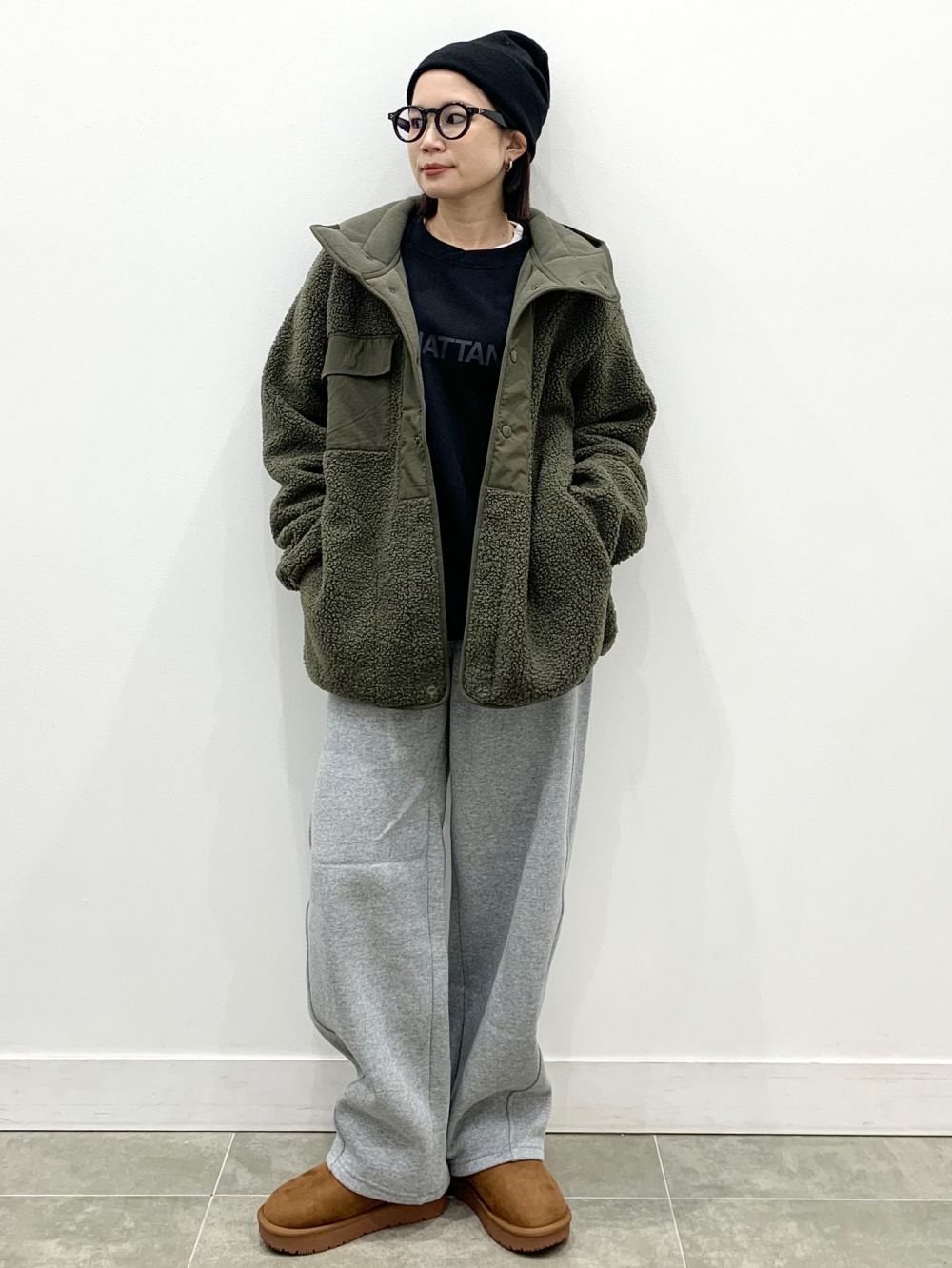 コットンクルーネックT、ウォームパデッドコーデュロイブルゾン」の