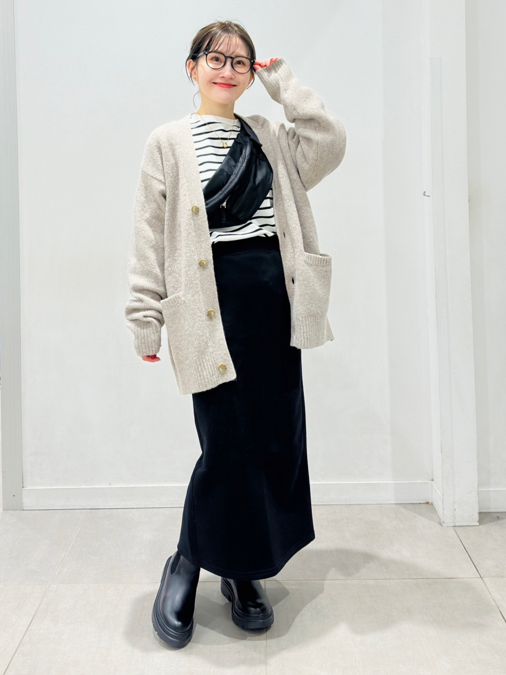 ウォームパデッドコーデュロイブルゾン、コーデュロイスコート」の着用