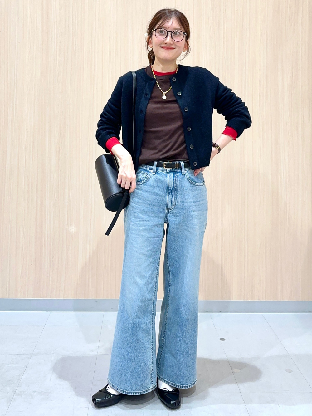 Puff Knit Crew Neck Cardigan、Oxford Short Shirt」| GU的穿搭理念