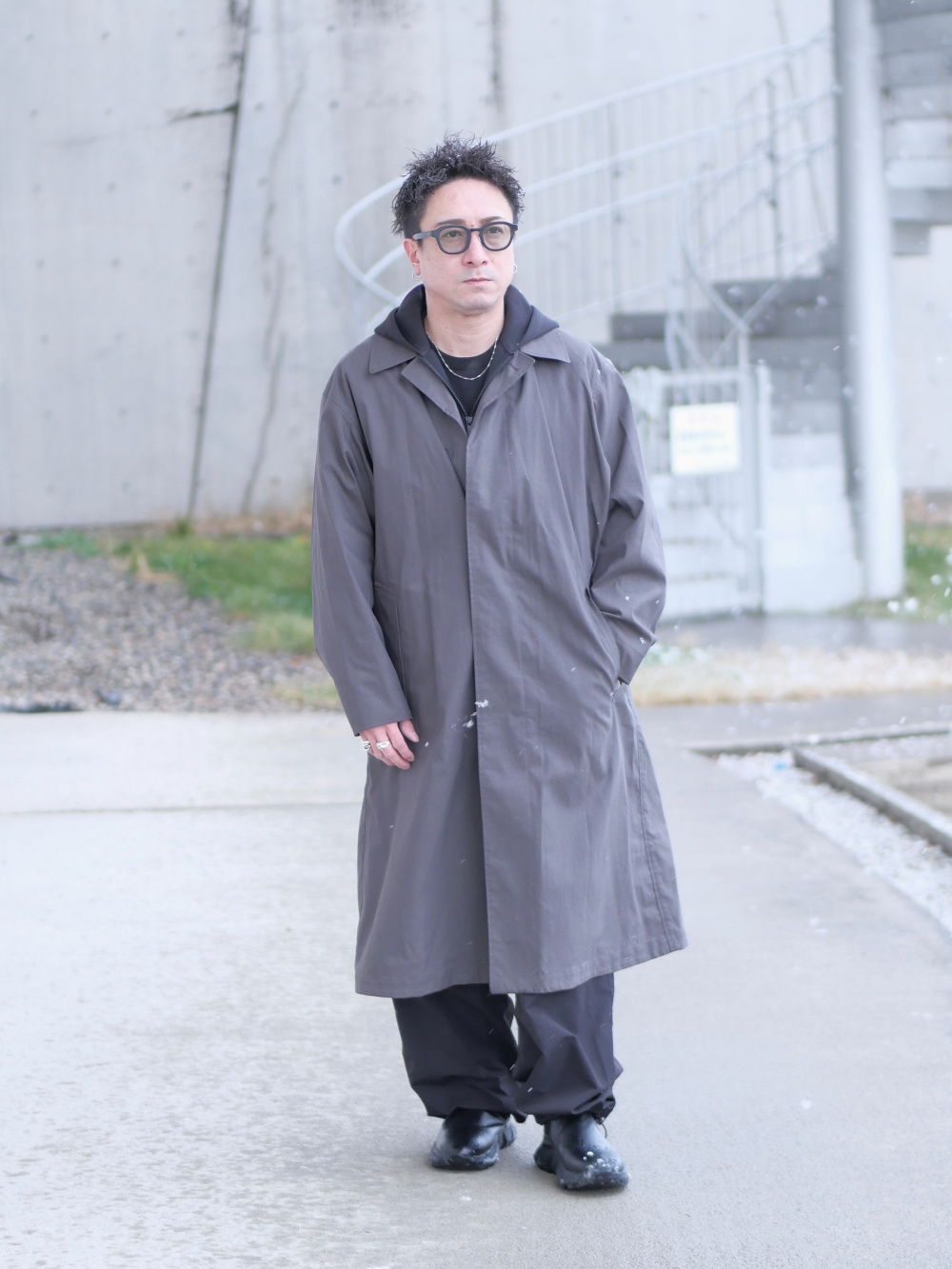 GU秋冬新作ウインドプルーフマルチポケットシェルパーカ徹底評価 | TikTok 新品　GU ウィンドプルーフ マルチポケット シェルパーカー　メンズSサイズ