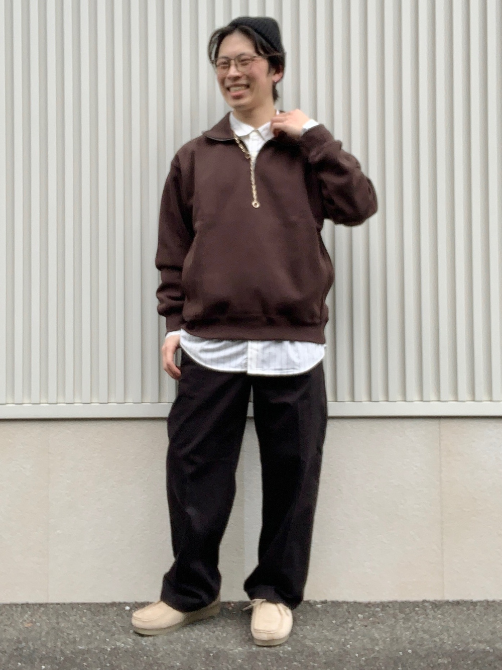 Comfy Insole Sneakers、Soft Cotton Crew Neck T-Shirt/L」| GU的穿搭理念