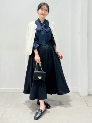 【未使用級♡着用1回】YOKOCHAN 名品♡大人気　サーキュラーミディスカート 未使用級♡着用1回】YOKOCHAN 名品♡大人気 サーキュラーミディ