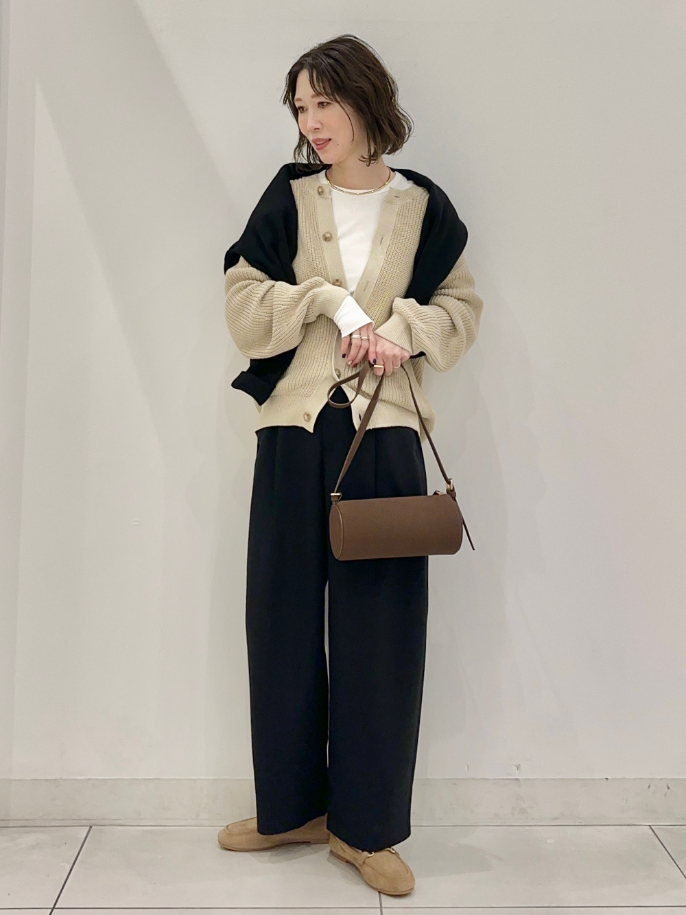 スタンドカラーブラウスZ、ワイドテーパードアンクルパンツZ
