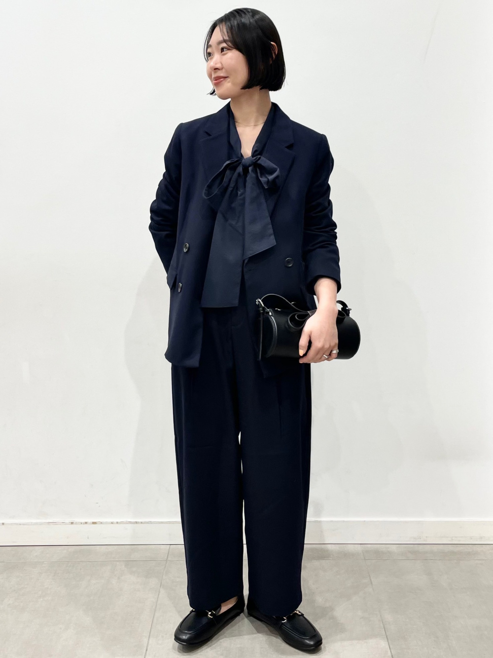 スタンドカラーブラウスZ、ワイドテーパードアンクルパンツZ