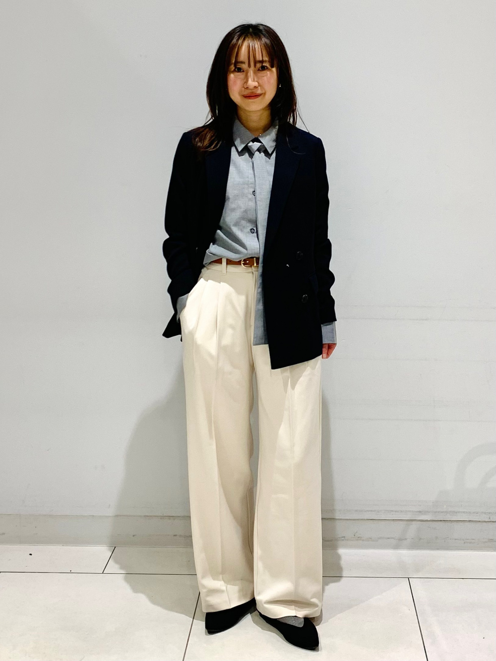 ダブルブレストジャケットZ(セットアップ可能)、タックワイドパンツ(丈