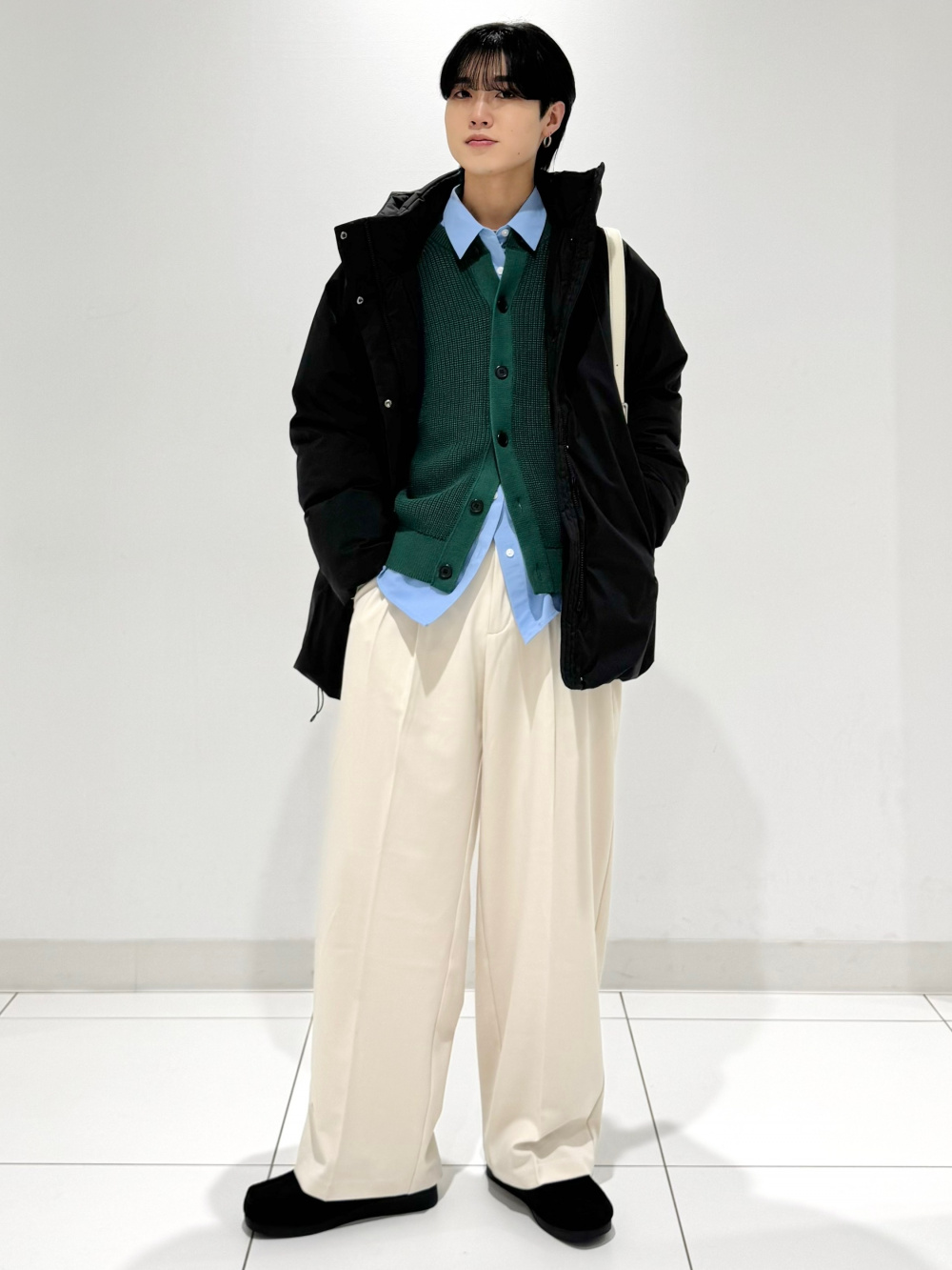 パデッドシェルパーカ ENGINEERED GARMENTS、タックワイドパンツ(丈