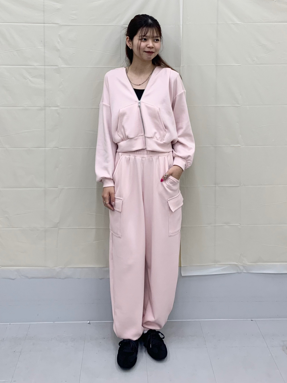 GIRLSパフスウェットフルジップパーカJR、リブクロップドT(長袖)」の