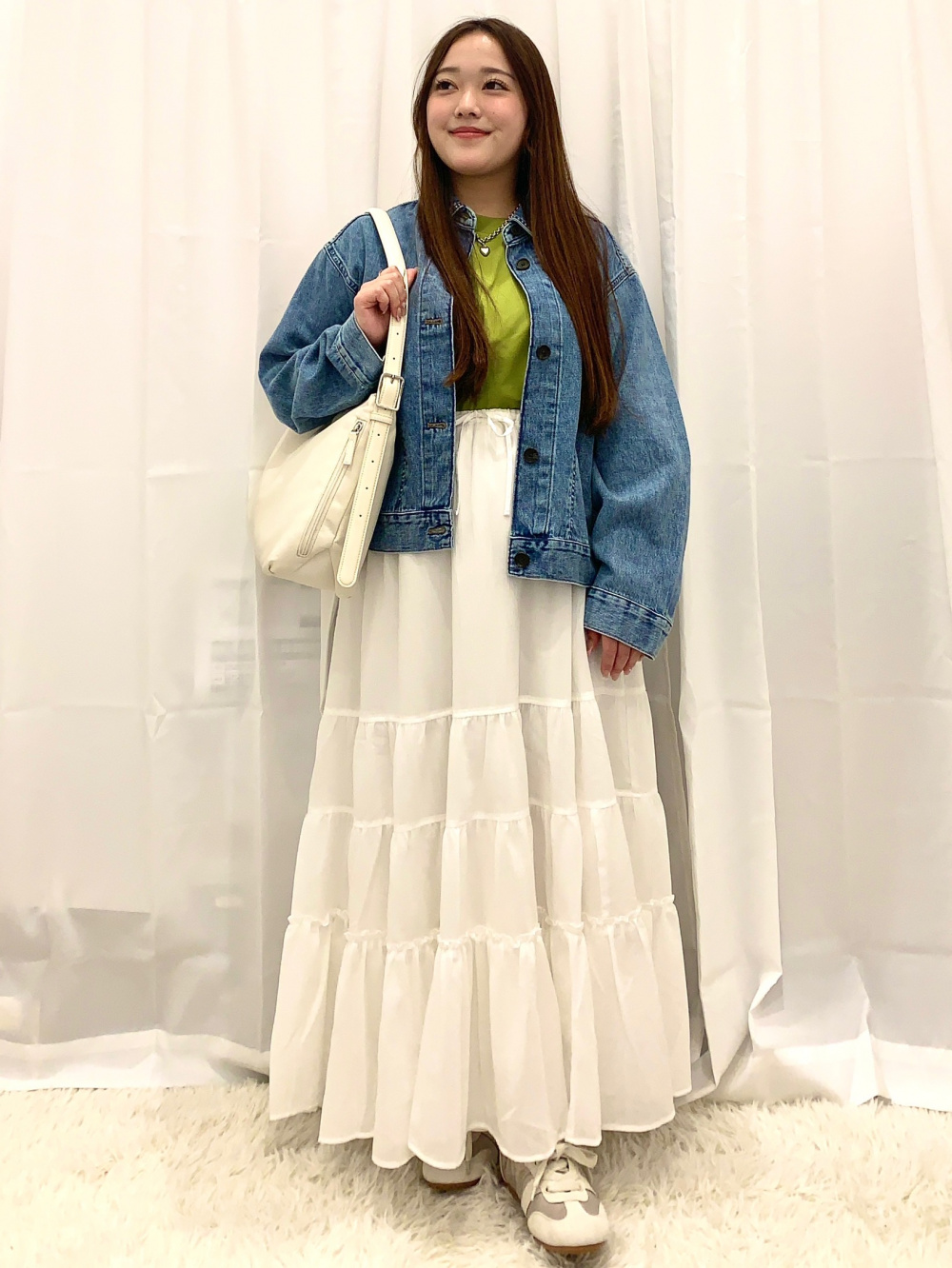 GU undercover カバーオール XXL ドライワイドT(5分袖)、カバーオールジャケット UNDERCOVER」の着用