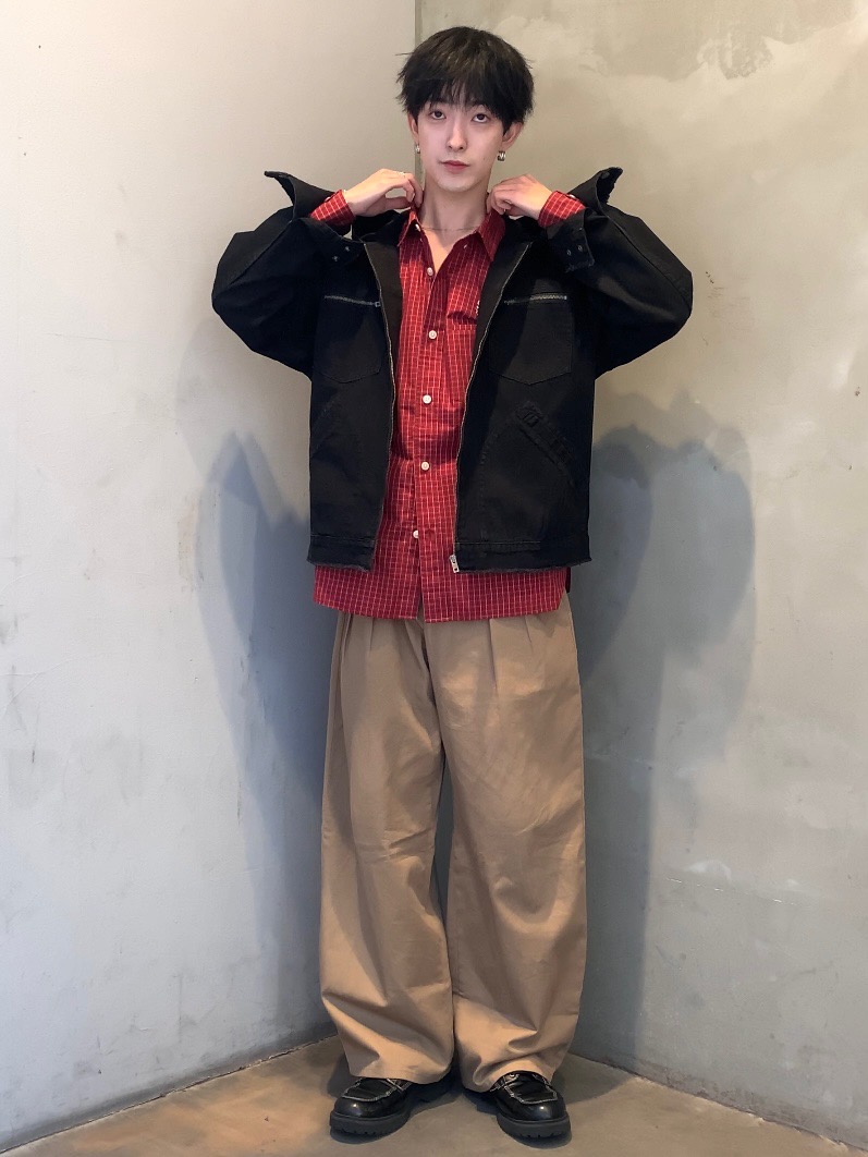 テーラードジャケット UNDERCOVER、ブロードチェックシャツ UNDERCOVER