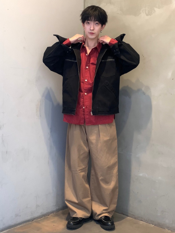 テーラードジャケット UNDERCOVER、ブロードチェックシャツ UNDERCOVER