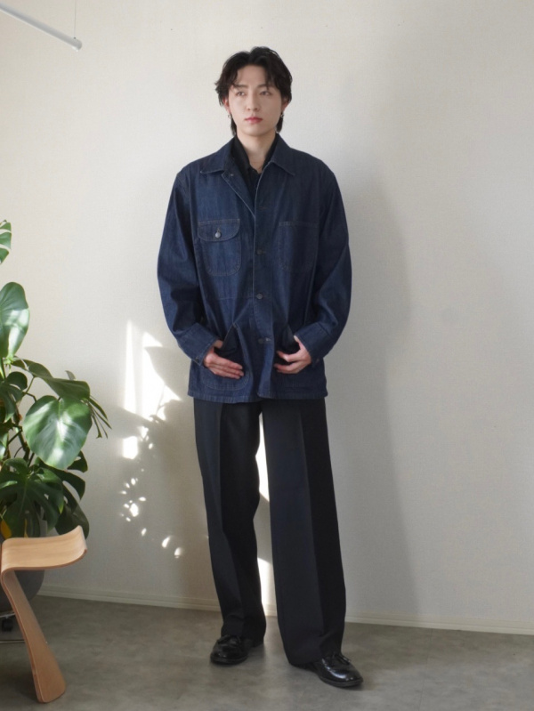 スウェT(5分袖)(ラガー)(バイカラー)、ワイドストレートスラックスの