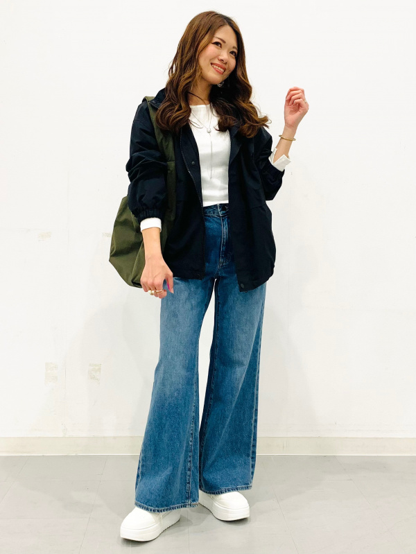  JEANSセーリングジャケット Windproof Sailing Jacket」的穿搭靈感｜GU
