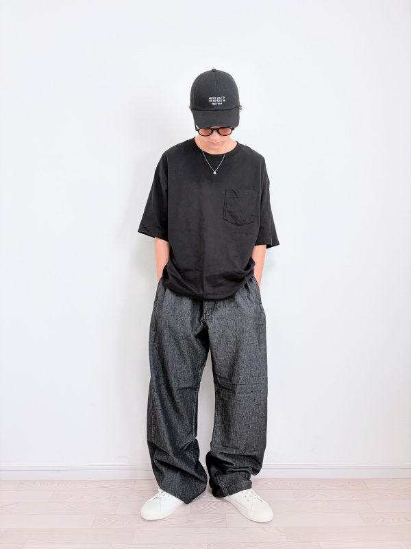  着画 ボクシーT(5分袖)(オーバーサイズ)、ナイロンジップパラシュートパンツ
