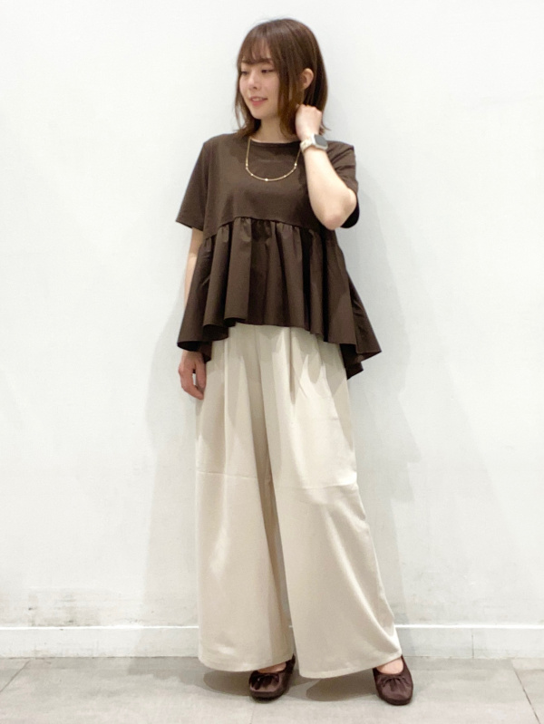 Woven Combination T-Shirt、Super Wide Jeans/PF」的穿搭靈感｜GU