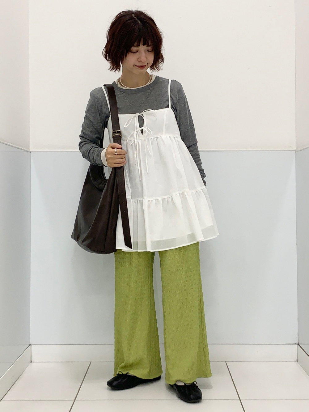 コージーメルトンケープコートZ+E、ソフトシアーハイネックT(長袖)+E