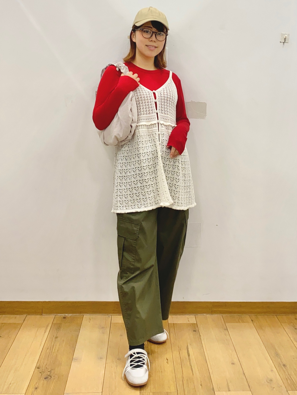 Soft Sheer Crew-Neck T-Shirt/Q、Lacy Stitch Knitted Camisole Tunic