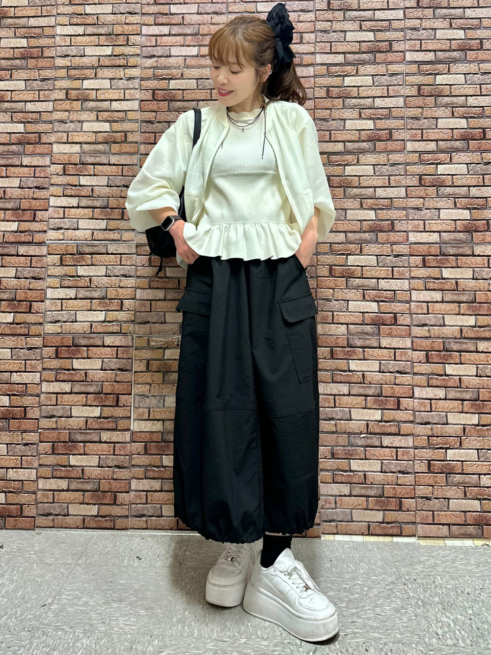 Peplum Knitted Pullover/S、Barrel Ankle Pants」| GU的穿搭理念