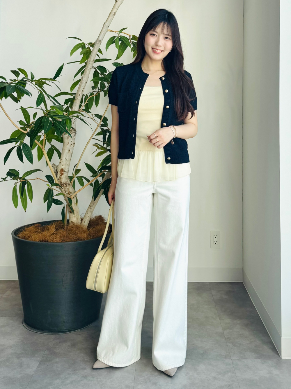 Imitation Pearl Necklace、Bubble Sleeve Blouse/HalfSlv」| GU的穿搭理念