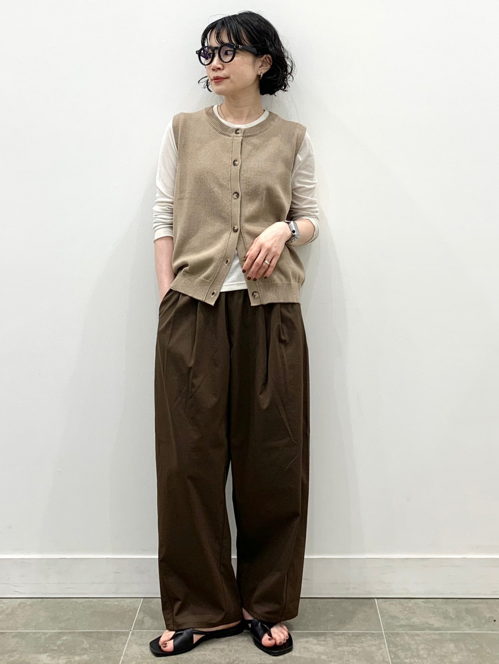 Protection Twill Cap/Logo、Front Button Sweater/Sleeveless/Q」| GU