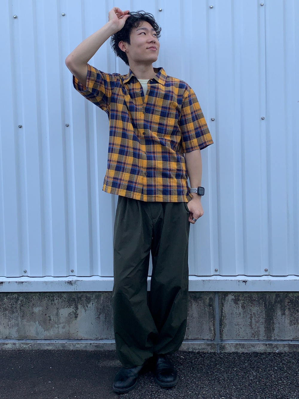 Balloon Pants/Q、Dry Stretch Boxy T-Shirt/Halfslv」| GU的穿搭理念