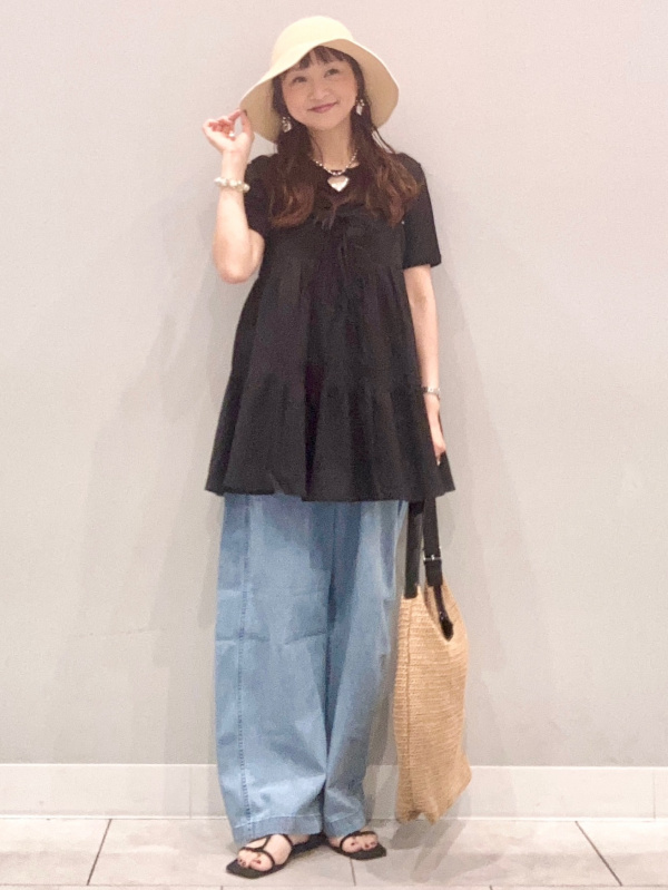 シアーリブカーディガン、キャミソールチュニックのコーディネート 