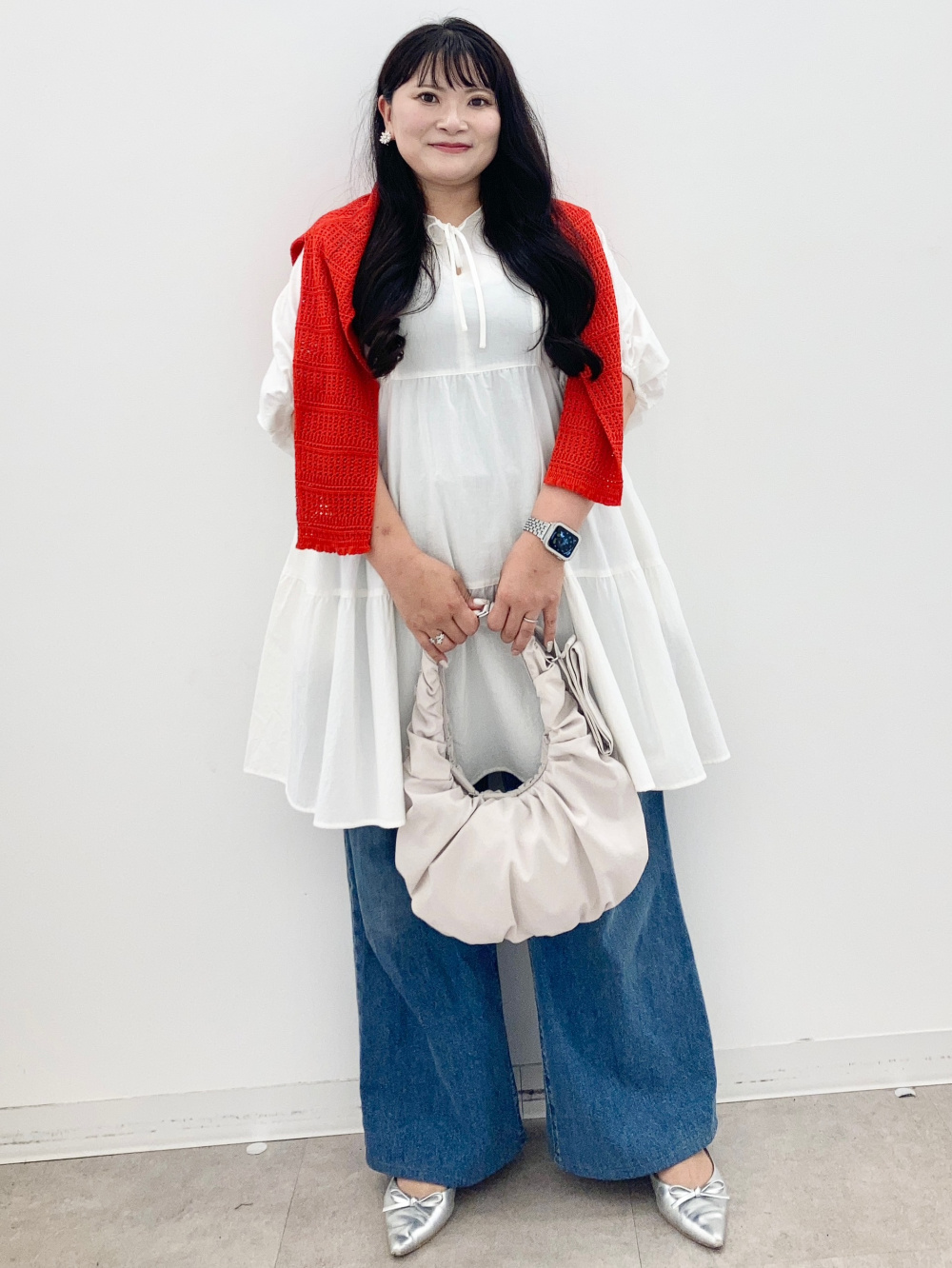Baggy Flared Jeans、Tiered Tunic Dress/HalfSlv」| GU的穿搭理念