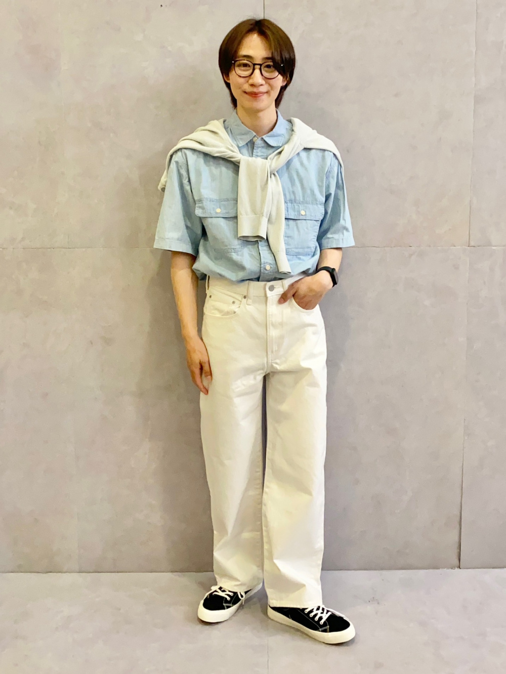 コットンチェックシャツ、タックワイドパンツ(丈標準70.0～74.0cm)」の
