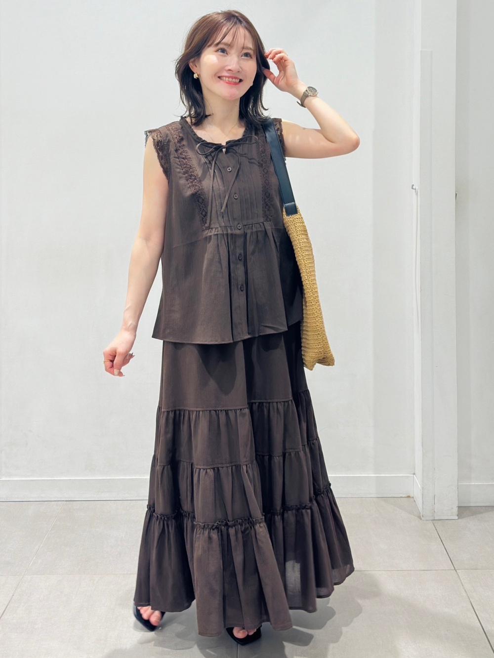 Double Breasted Jacket/Z、Tiered Flared Skirt」| GU的穿搭理念