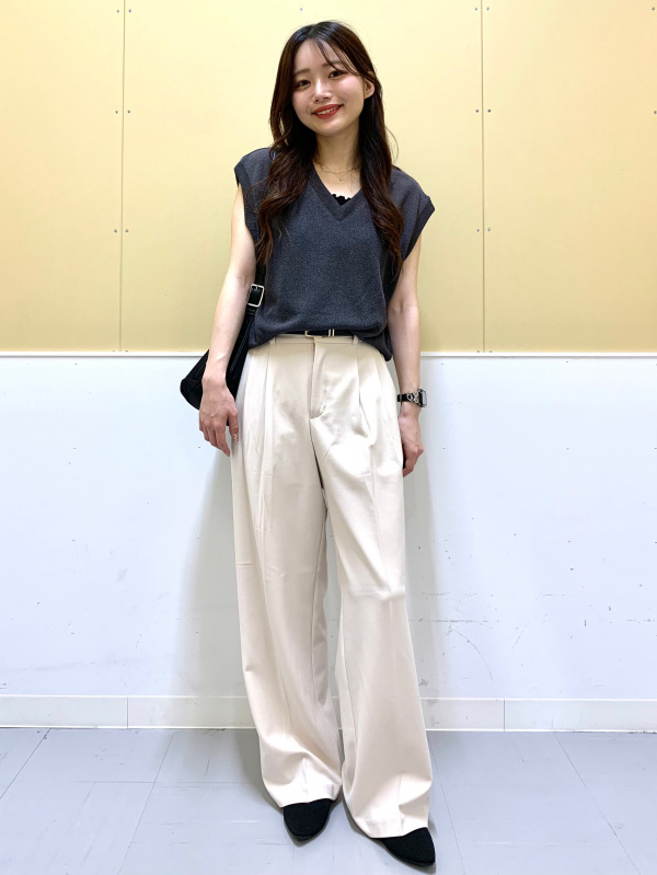 Yuka(イオンSENRITO店)のコーディネート一覧| ジーユー