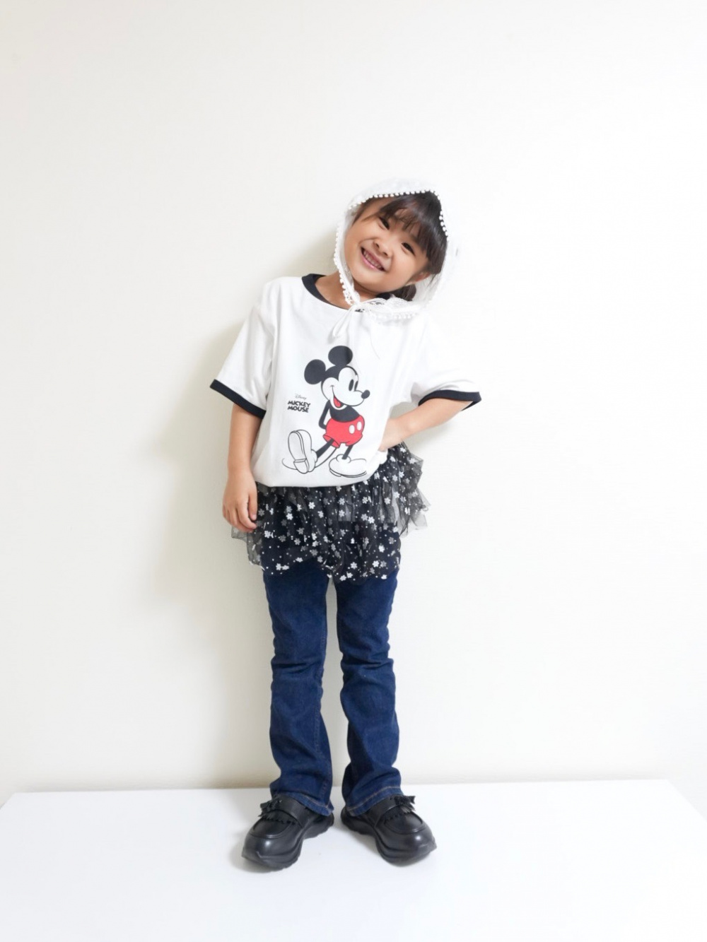 GIRLSリブメローT(半袖)、GIRLSストレッチスリムフレアジーンズ」の