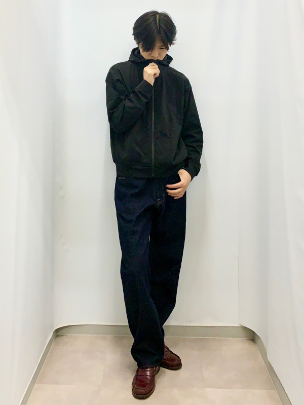 Dry UV Protection Full-Zip Hoodie」的穿搭靈感｜GU