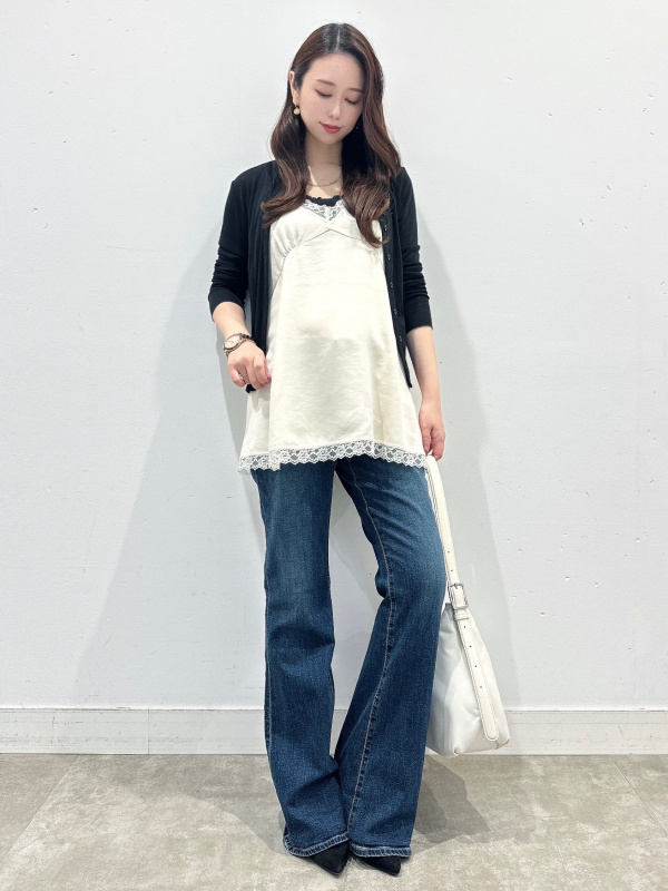 Washable Knitted T-Shirt/HalfSlv、Pleated Wide Pants/MN」的穿搭