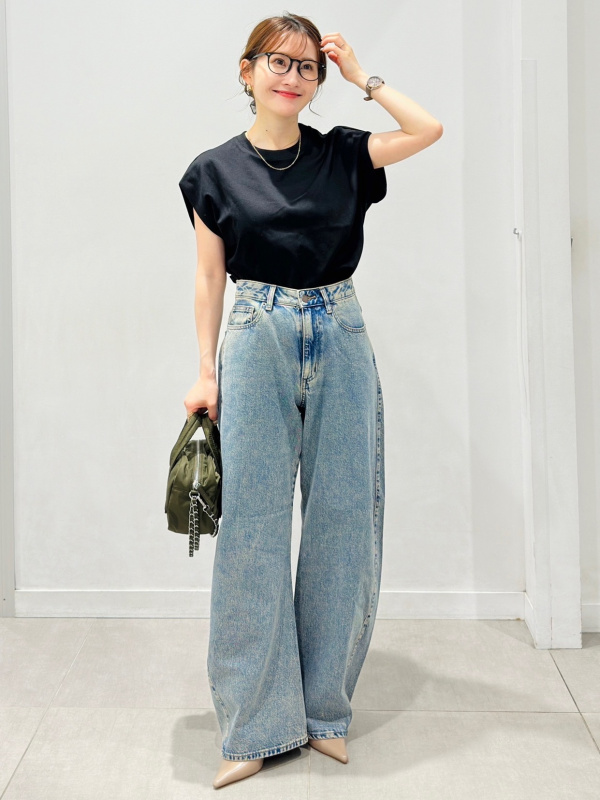 Round Narrow Belt/PF、Pleated Tapered Pants/MN」的穿搭靈感｜GU