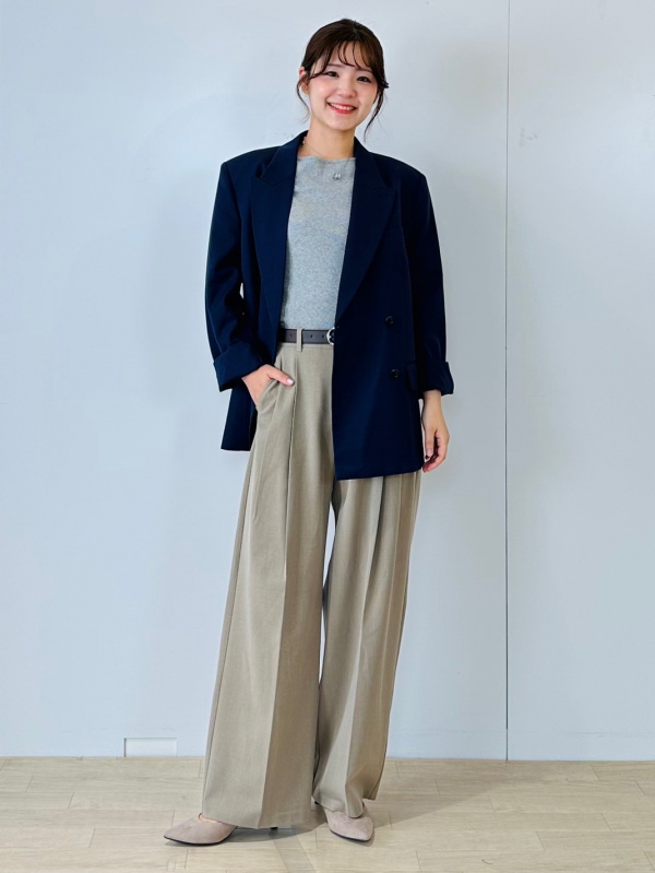 Washable Knitted T-Shirt/HalfSlv、Pleated Wide Pants/MN」的穿搭