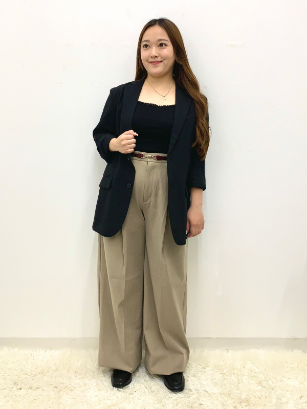 Pleated Wide Pants/MN、Fine Gauge Knit Polo Shirt/S/MN」的穿搭靈感｜GU