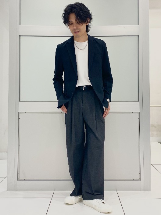 Lacy Stitch Knitted Shirt/Halfslv、Pleated Wide Pants/MN」的穿搭