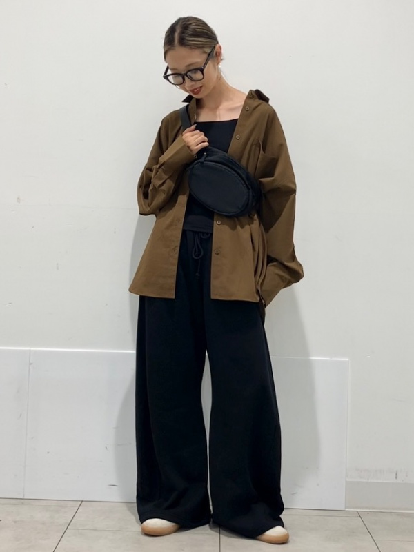 スーパーオーバーサイズT ST、ツイルバギークロップドパンツ STの