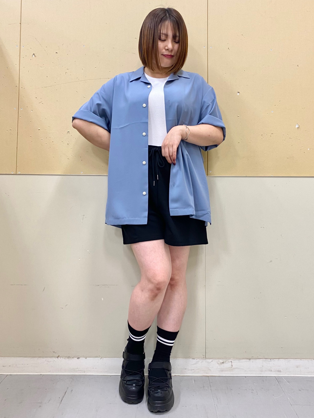 Dry Open Collar Shirt/HalfSlv、Sweat Short Pants」| GU的穿搭理念