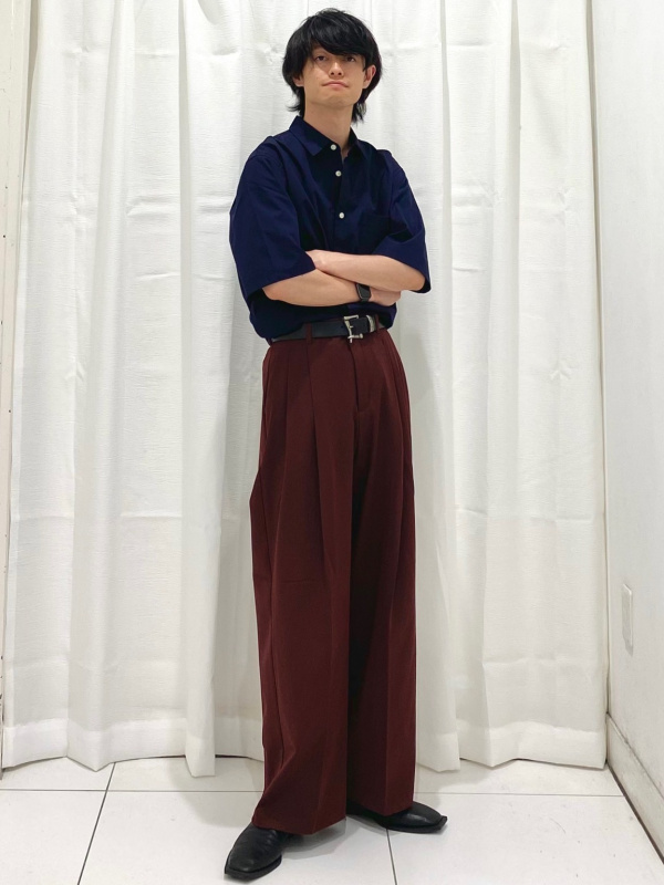 Lacy Stitch Knitted Shirt/Halfslv、Pleated Wide Pants/MN」的穿搭