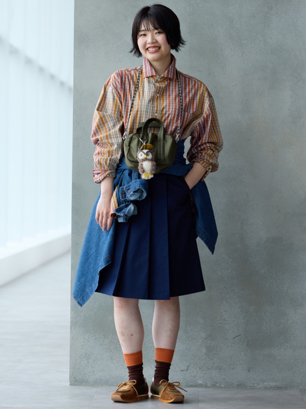 Round Narrow Belt/PF、Pleated Tapered Pants/MN」的穿搭靈感｜GU